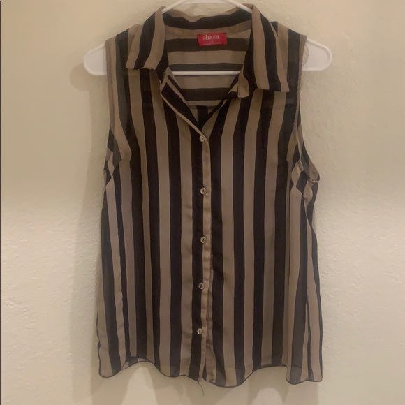 Shasa Tops - Sleeveless Button Down Blouse